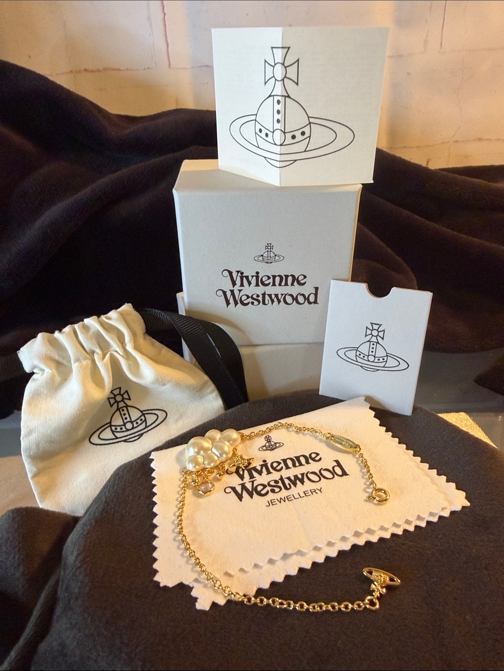 Vivienne Westwood Gold-tone Chain Bracelet with Cloud Pearl and Crystal